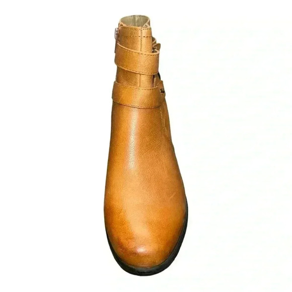 Naturalizer KARMIC Women’s Boots, SZ 9.5 W US Tan Leather pre-loved beautiful! - Picture 2 of 10